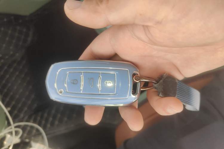 Used Geely Galaxy Panda 2025 210km Panda Rider Vehicle Key