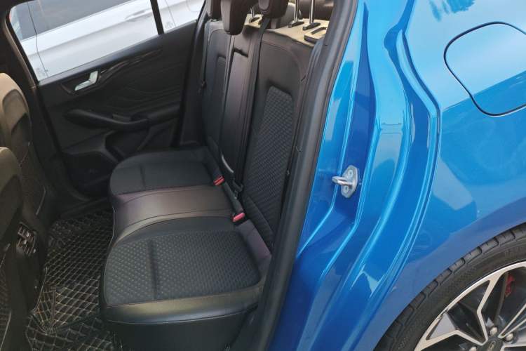 Used Ford Focus 2020 Sedan EcoBoost 180 Automatic ST Line