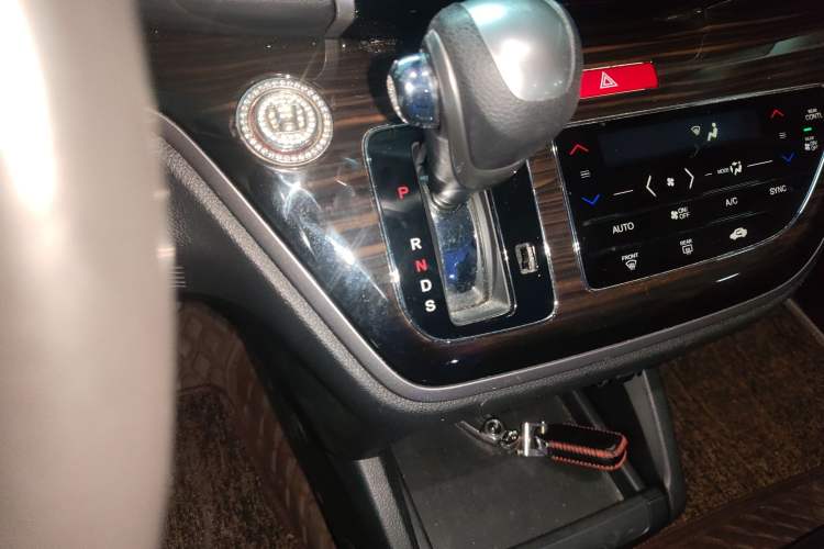 Used Honda Odyssey 2019 2.0L Rui-Zunxiang Edition