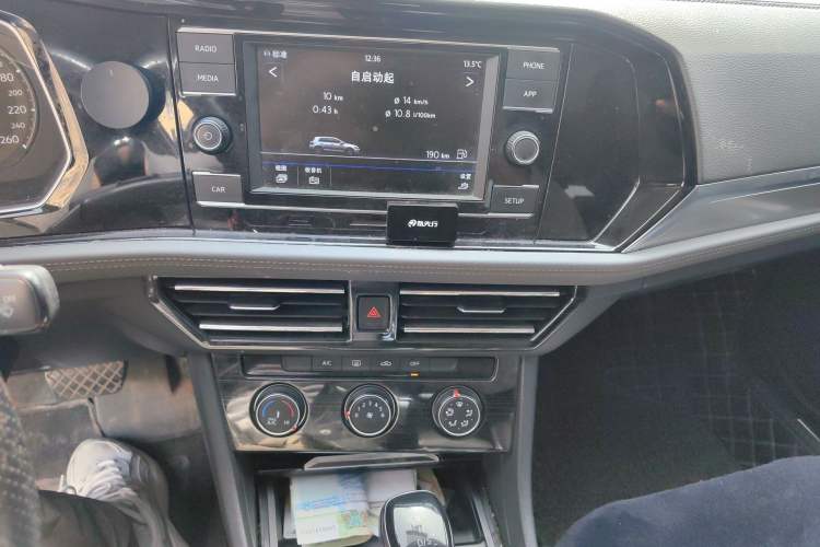 Used Volkswagen Sagitar 2020 200TSI DSG Comfort Version China VI Standard Audio And AC Panel