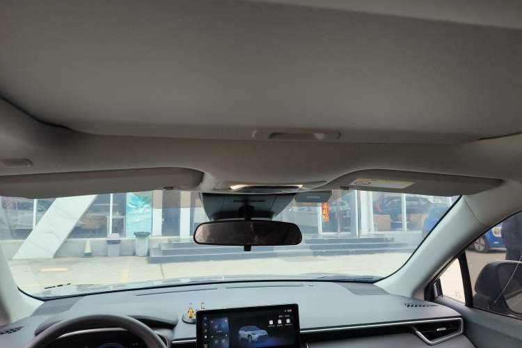 Used Toyota FRONTLANDER 2023 2.0L Smart Electric Hybrid Dual-Engine Luxury Edition
