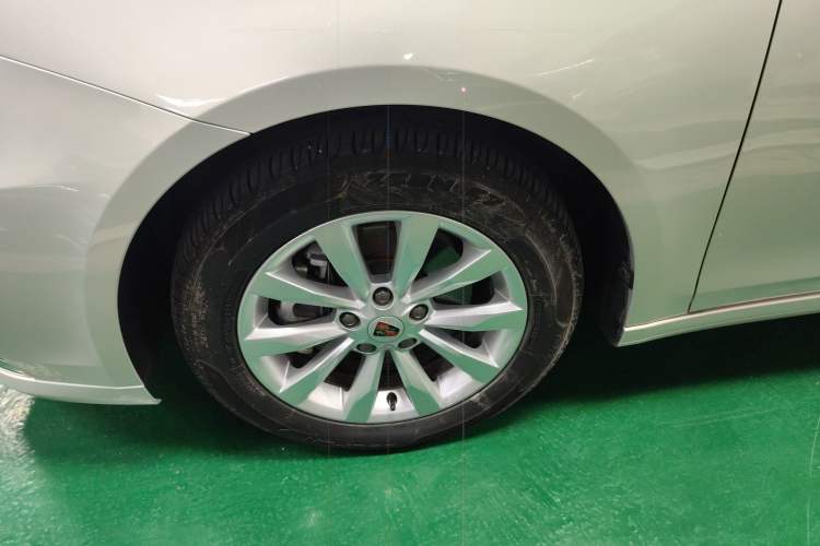 Used Roewe i6 New Energy 2017 45T Hybrid Connect & Smart Enjoyment Edition Left Front Wheel Hub