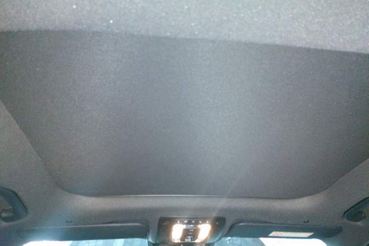 Used Mercedes-Benz EQB 2023-Year Restyled EQB 350 4MATIC
