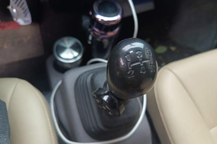 Used CHANGAN KUAYUE V3 2017 1.2L Passenger Vehicle DK12-10