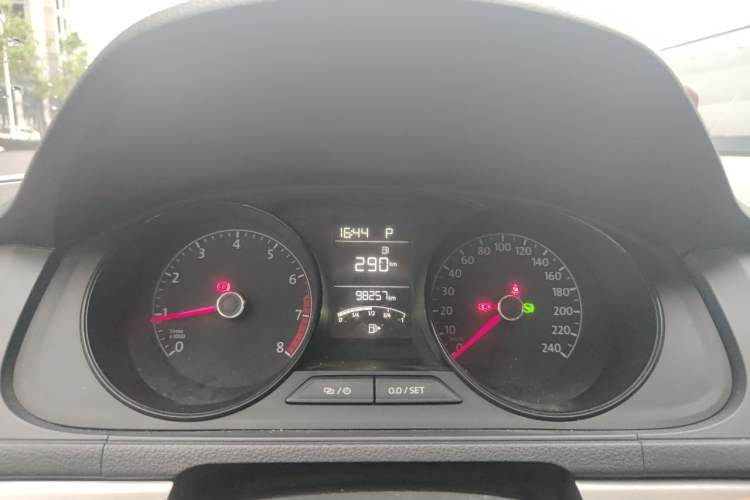 Used Volkswagen Lavida 2017 1.6L Automatic Fashion Edition
