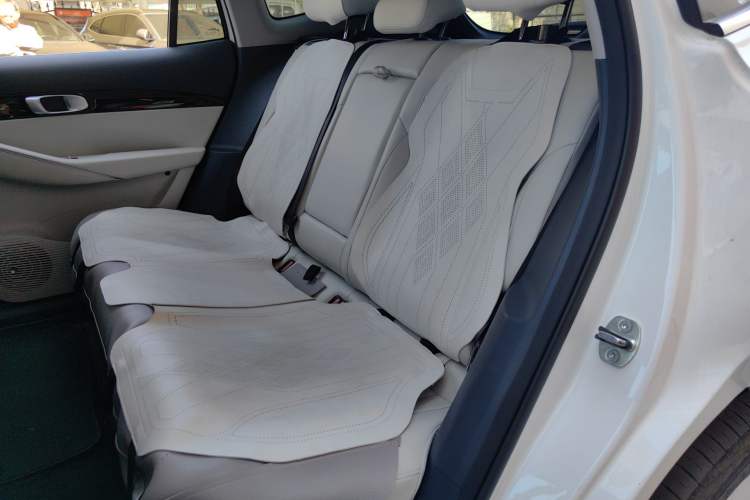 Used Geely Galaxy E5 2024 530 km Exploration+ Version Left Rear Seat