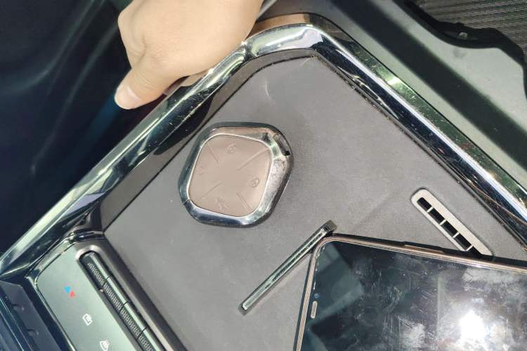 Used JETOUR Shanhai Shanhai L6 2024 1.5TD DHT MAX