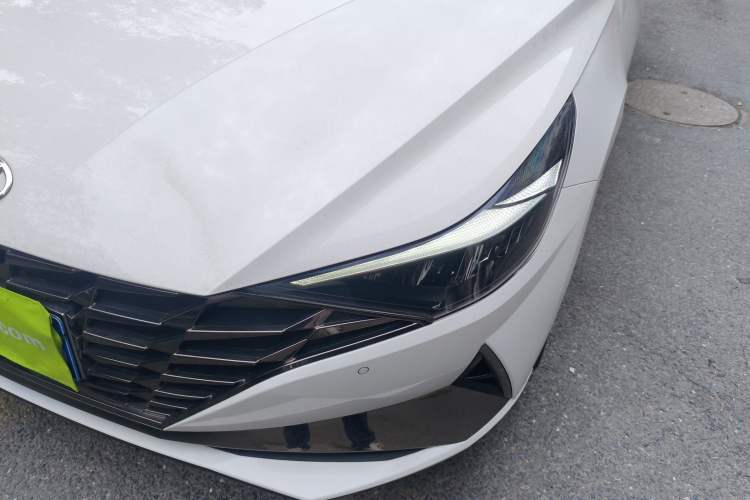 Used Hyundai Elantra 2022 1.5L CVT GLX Elite Edition Left Front Headlight