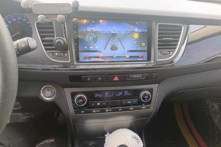 Used Hyundai Mistra 2014 1.8L Automatic Smart GLS
