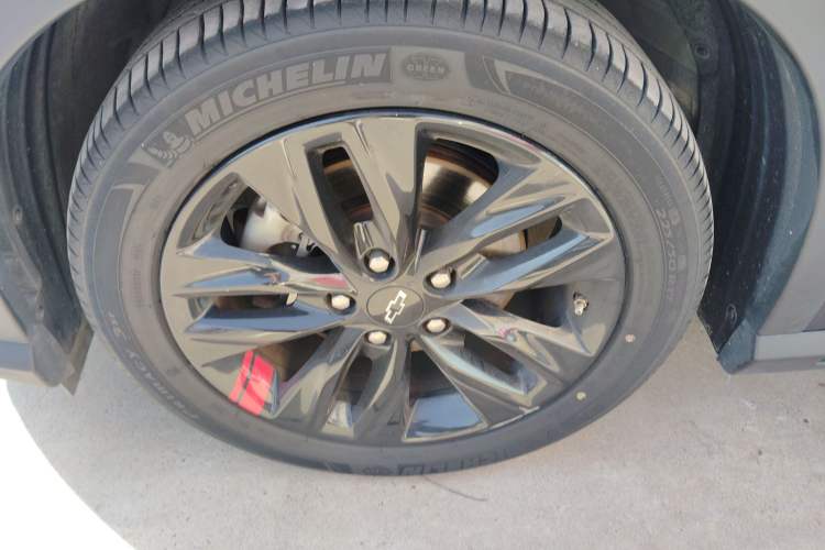 Used Chevrolet Orlando 2020 Light Hybrid Redline 530T Automatic Enjoyment Edition (5+2 Models)
