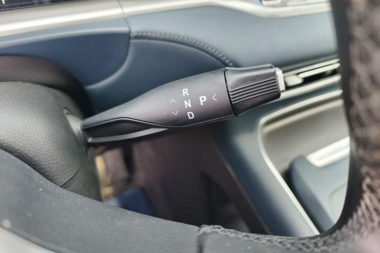 Used VOYAH FREE 2024 Ultra-Long Range Intelligent Driving Version Gear Lever