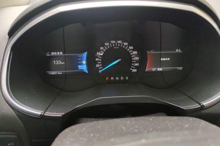 Used Ford Edge 2016 EcoBoost 245 Two-Wheel-Drive Titanium 7-Seater Odometer Close Up