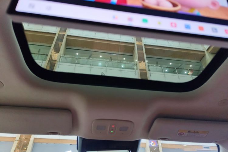 Used Wey Lanshan 2025 Four-Wheel Drive Ultra Headliner