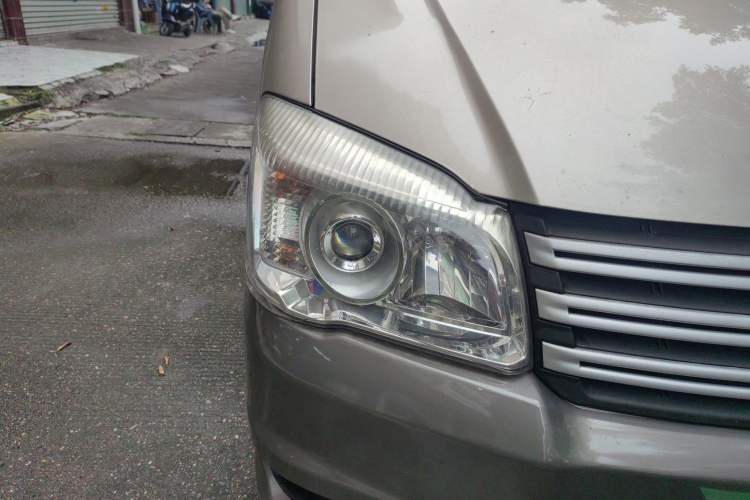 Used FORTHING Lingzhi 2017 M3L 1.6L 7-Seater Comfort Model