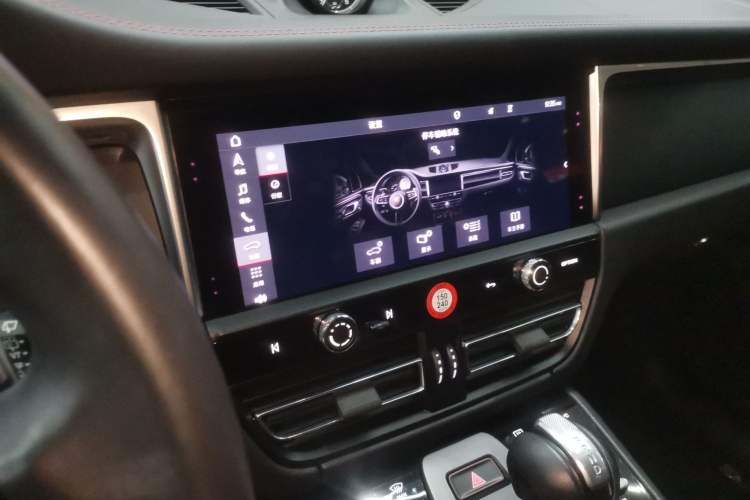 Used Porsche Macan 2023 Macan 2.0T
