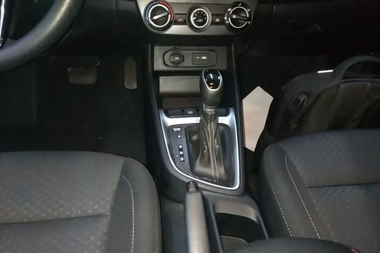 Used Hyundai Celesta 2020 1.6L Automatic GL Enjoyable Edition