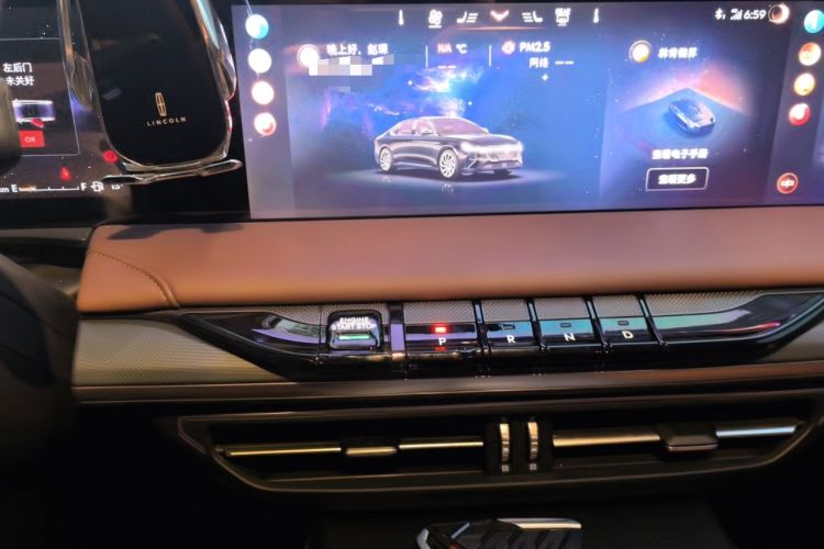 Used Lincoln Z 2024 2.0T Two-Wheel Drive Luxury Hybrid Version Audio And AC Panel