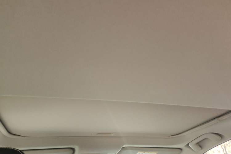 Used Toyota RAV4 2016 2.0L CVT Two-Wheel Drive Smart Edition China V Standard Headliner