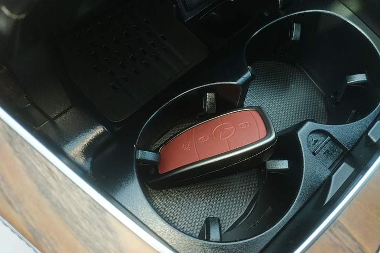 Used Mercedes-Benz E-Class 2019 E 200 L
