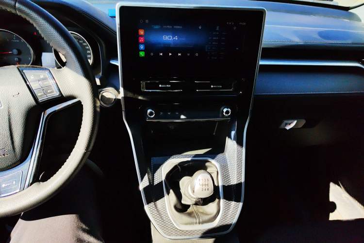 Used Haval M6 2021 PLUS 1.5T Manual Luxury Smart Connectivity Model
