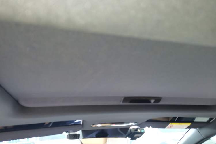 Used Geely Galaxy L6 2024 125km PLUS Dragon Edition Headliner