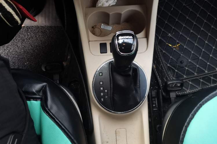 Used Skoda Fabia 2014 1.4L Automatic Crystal Edition
