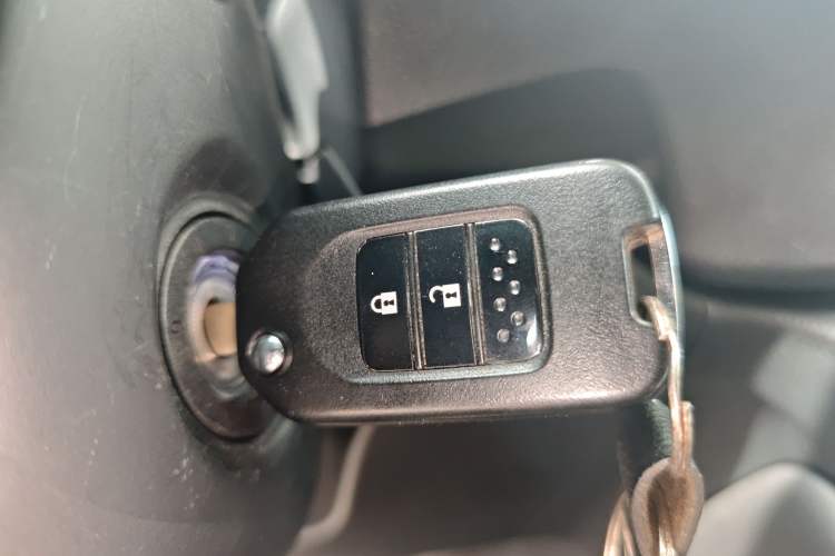 Used Honda CR-V 2021 240TURBO CVT 2WD Comfort Version Vehicle Key