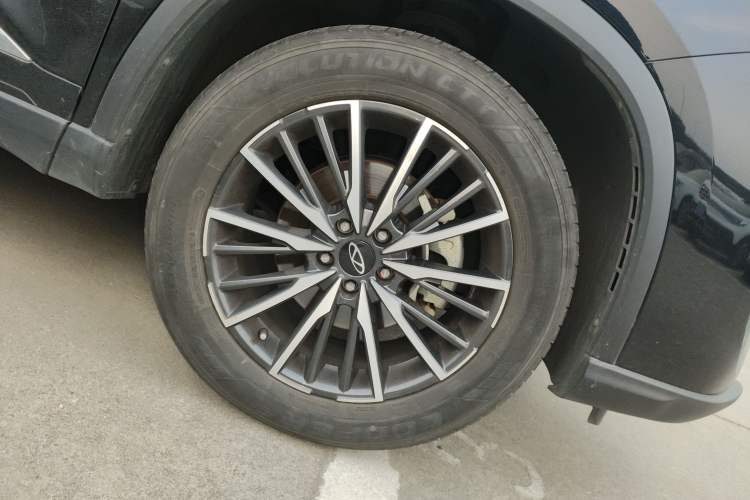 Used Chery Tiggo 8 PRO 2024 Champion Edition 290T Two-Wheel Drive Shining Version 5 Seats