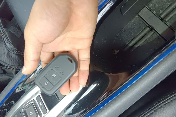 Used Everus VE-1 2021 Travel Edition