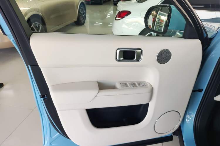 Used Li Auto L8 2024 Ultra Model
