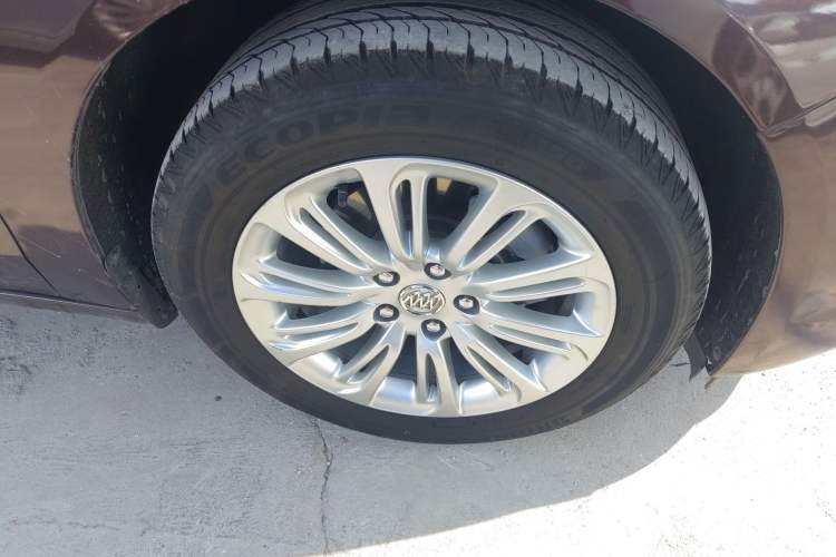 Used Buick LaCrosse 2016 30H Luxury Version
