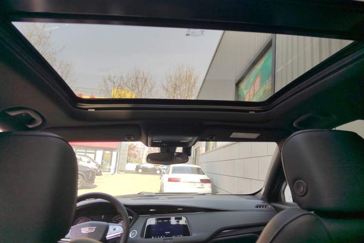 Used Cadillac XT4 2021 28T Two-Wheel Drive Tech Edition
