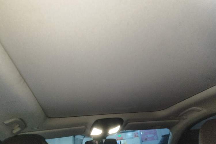 Used BMW i3 2023 eDrive 40 L Midnight Sports Package Headliner