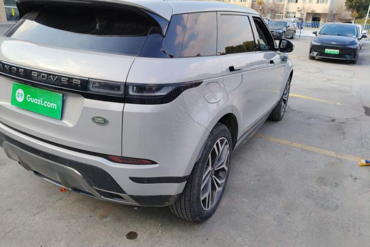 Used Land Rover Range Rover Evoque 2023 Aurora L 249 PS Luxury Edition