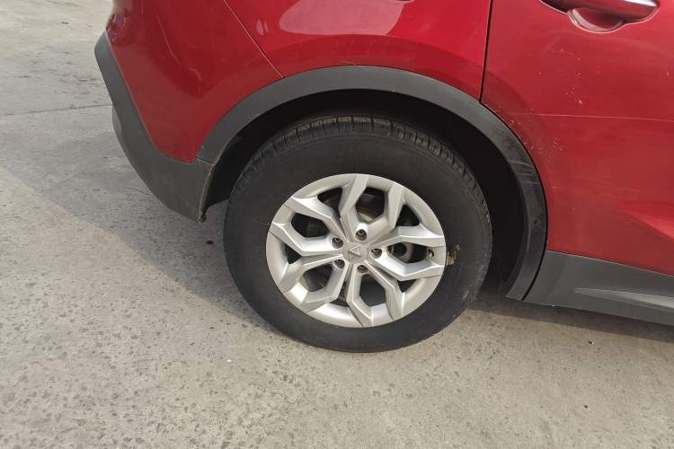 Used BORGWARD BX5 2017 20TGDI Automatic Two-Wheel Drive New Edition
