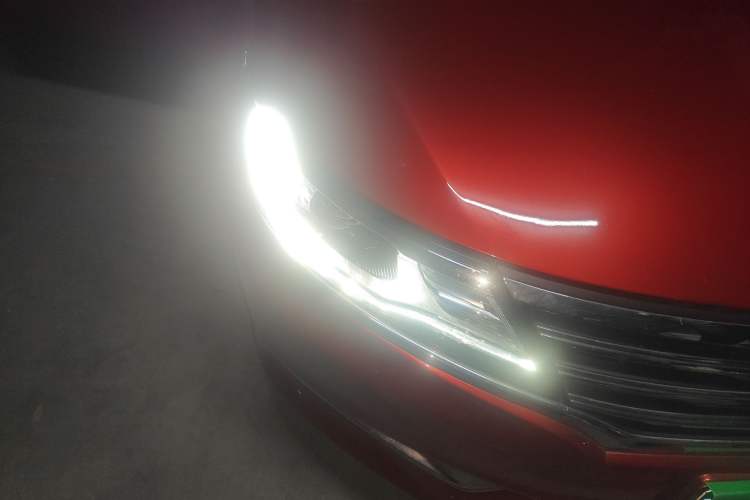 Used Roewe i6 2017 20T Automatic Internet ZhiZun Edition