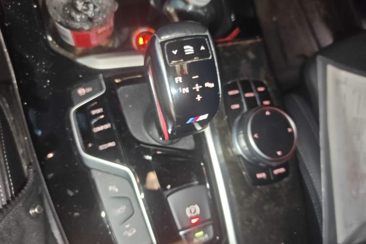 Used BMW X3 2018 xDrive30i Luxury Edition M Sport Package China VI Gear Lever