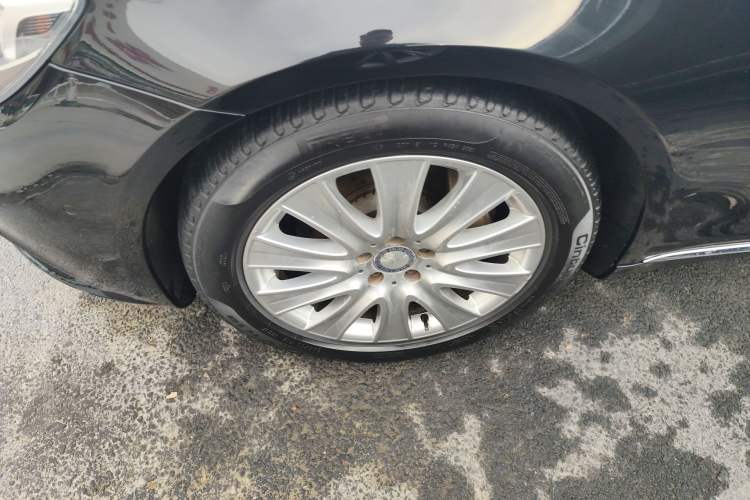 Used Mercedes-Benz S-Class 2014 S 320 L Business Model Left Front Wheel Hub