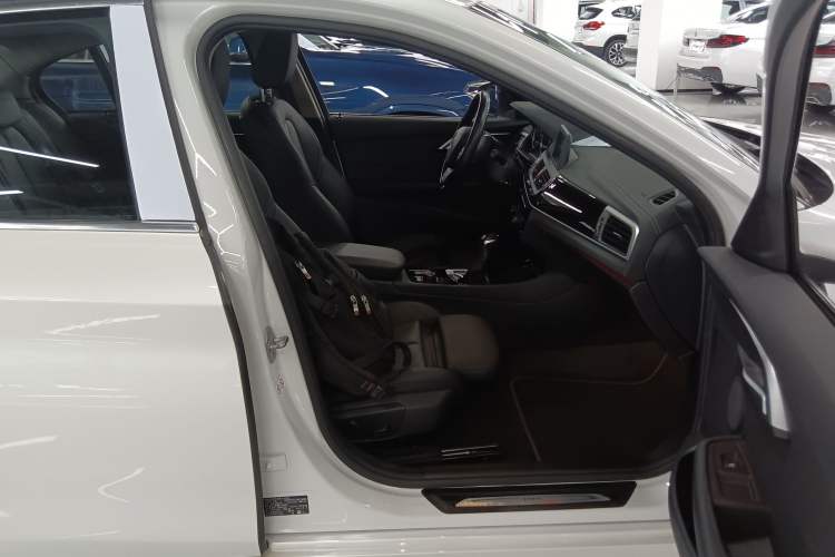 Used BMW 1 Series 2018 118i Sport Edition
