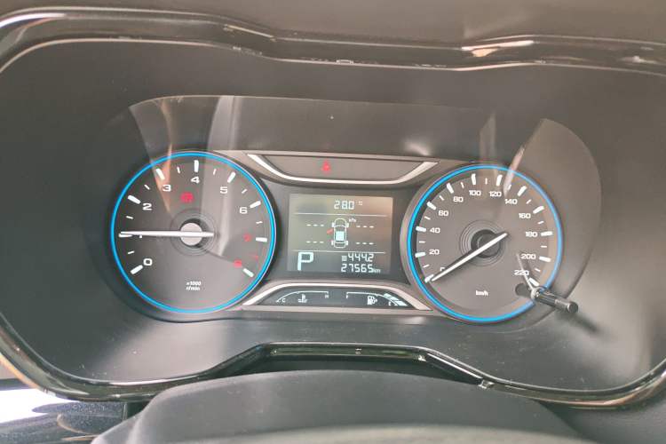 Used GAC Trumpchi GS4 2018 235T Automatic Two-Wheel Drive Luxury Smart Connectivity Millionth Anniversary Edition Instrument Cluster