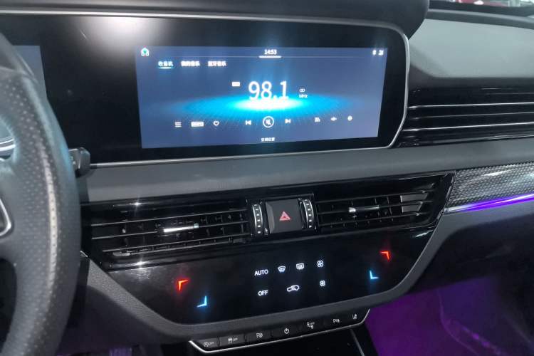 Used Hongqi HS5 2019 2.0T Smart Connect Flagship All-Wheel-Drive Version
