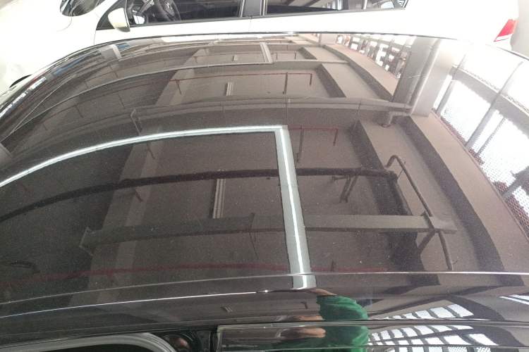 Used Volkswagen Lavida 2013 Revised Classic 1.6L Manual Fashion Edition Roof