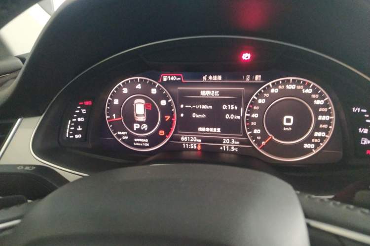 Used Audi Q7 2018 40 TFSI Comfort Model
