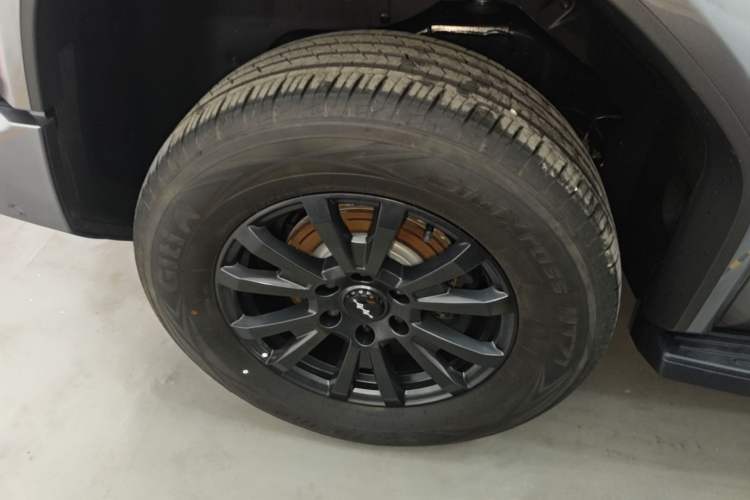 Used Formula Leopard 5 2025 TianShen Intelligent Driving Ultra Edition Right Rear Wheel Hub