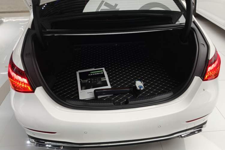 Used Mercedes-Benz C-Class 2025 Facelift C 260 L Sport Edition