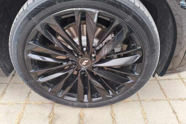 Used Li Auto L7 2023 Pro Model
