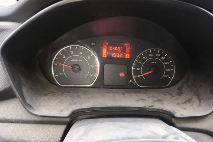 Used Wuling Hongguang V 2019 1.5L Standard Version China VI LAR
