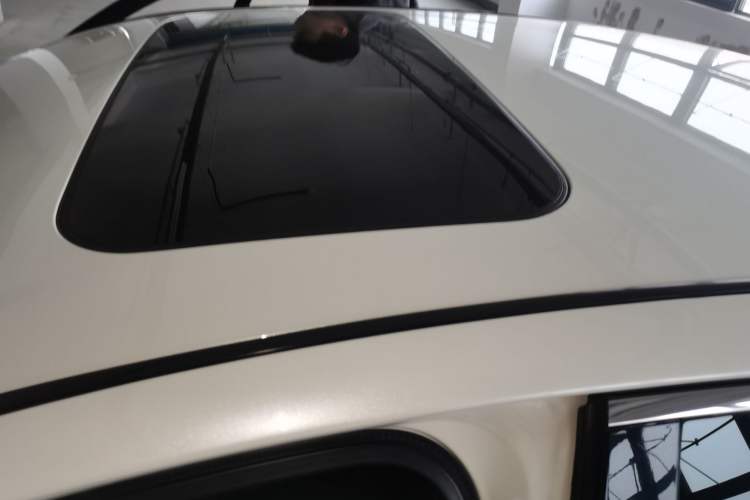 Used Infiniti Q50L 2016 2.0T Enjoyment Edition Roof