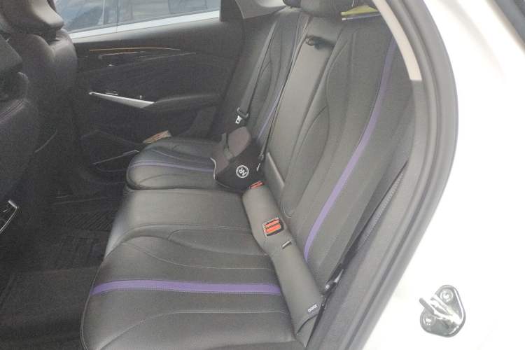 Used Geely Auto Preface L 2024 Zhiqing 1.5TD Galaxy Edition
