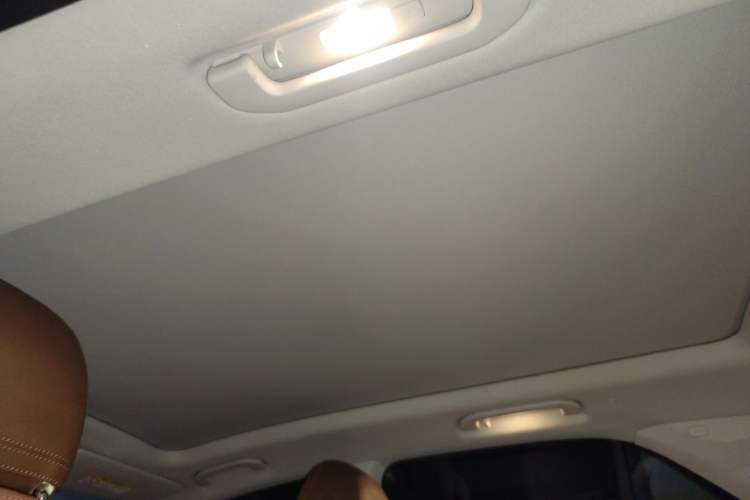 Used Mercedes-Benz GLE 2024 GLE 450 4MATIC Stylish Model Headliner